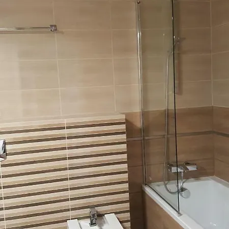 Apartament Z Widokiem-Blizej Zdroju Polanica-Zdrój Exterior foto