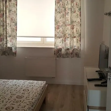 Apartament Z Widokiem-Blizej Zdroju Polanica-Zdrój Exterior foto